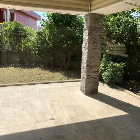 فيلة Deniz Manzarali 4 Katli Villa. *