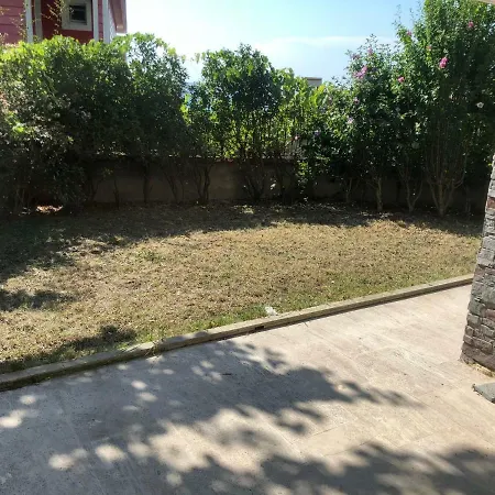 Deniz Manzarali 4 Katli Villa.