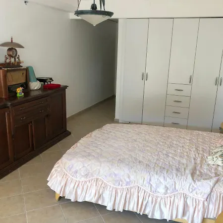 Deniz Manzarali 4 Katli Villa. فيلة بيوكجكمجة
