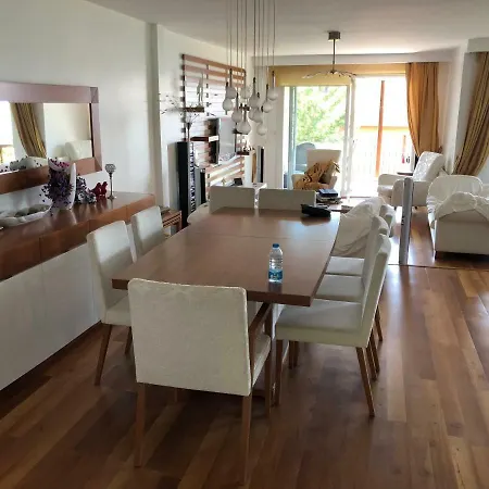 Villa Deniz Manzarali 4 Katli Villa. *