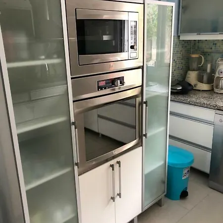Deniz Manzarali 4 Katli Villa. Villa Büyükçekmece